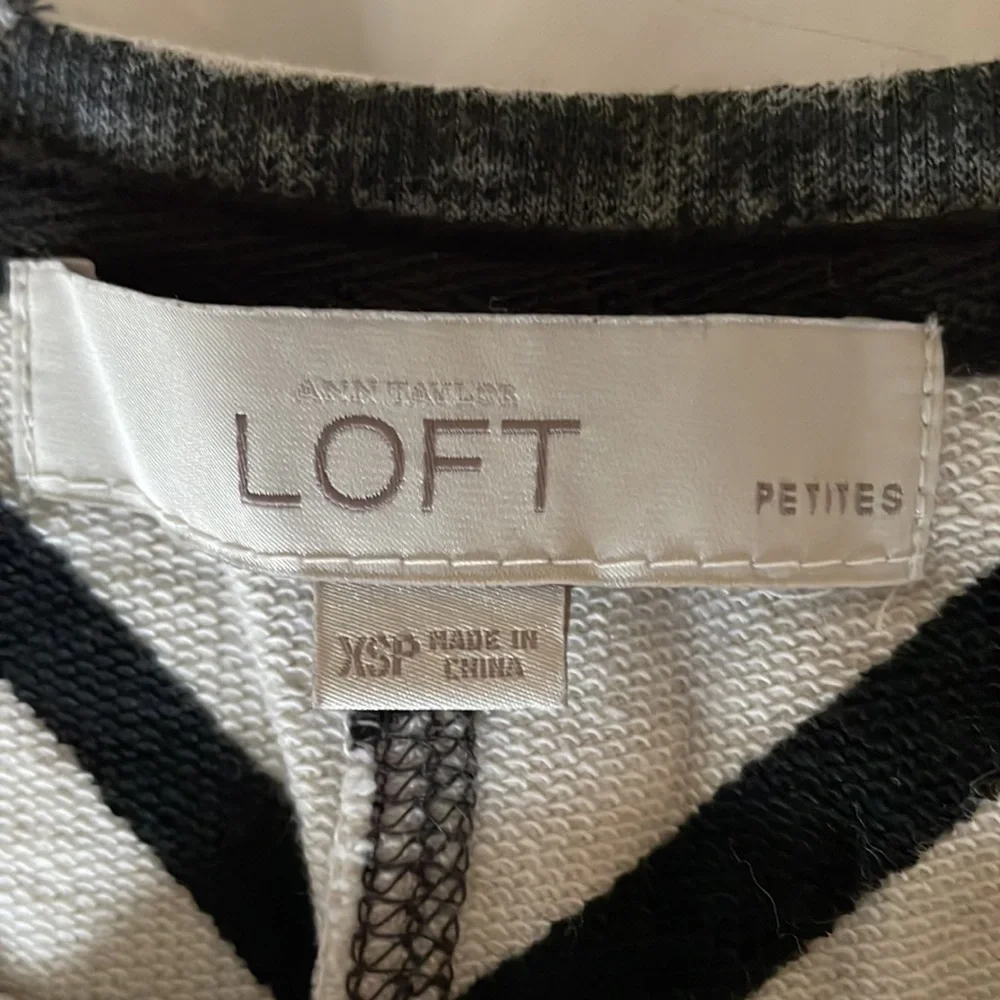 Ann Taylor Loft Beach Cover Up Size XS petite - Picture 3 of 8